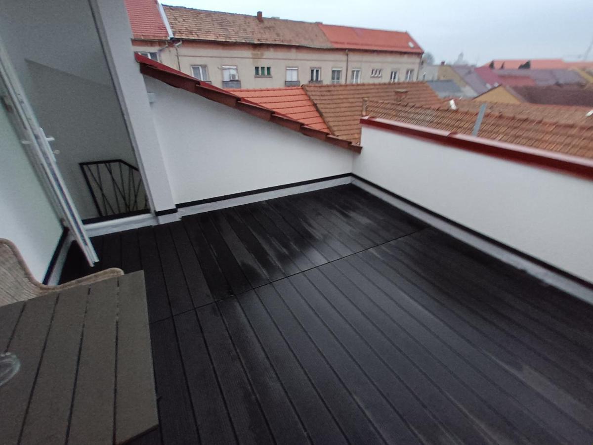 Old Town Studio Apartments Baia Mare Extérieur photo