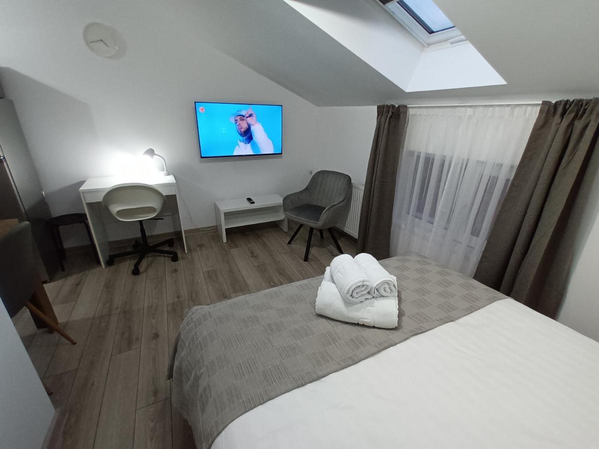 Old Town Studio Apartments Baia Mare Extérieur photo