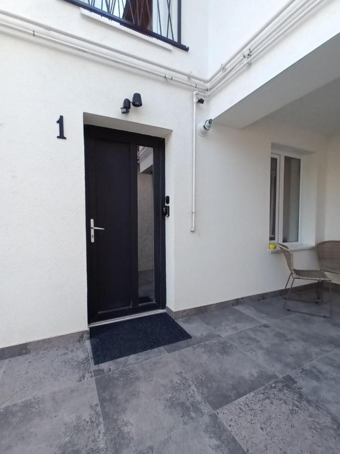 Old Town Studio Apartments Baia Mare Extérieur photo